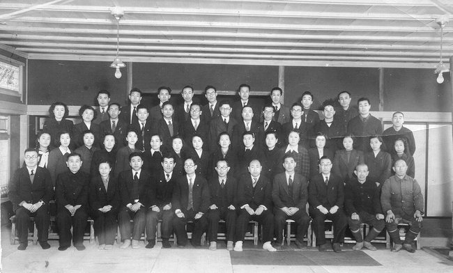 1958nisishosyokuin-mondo